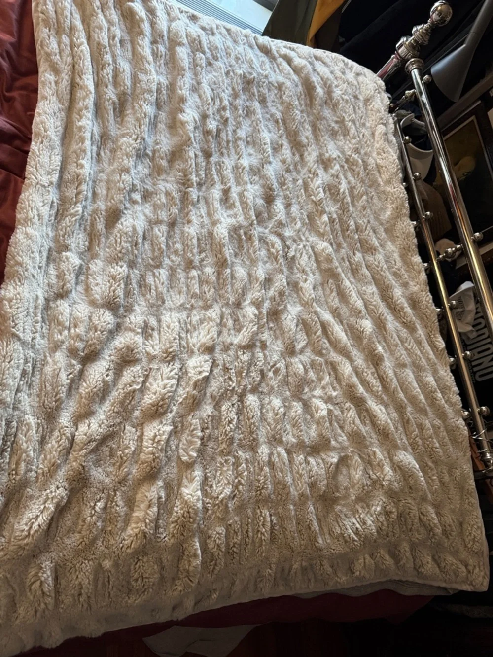 PotteryBarn Pottery Barn Faux Fur Ruched Throw Soft